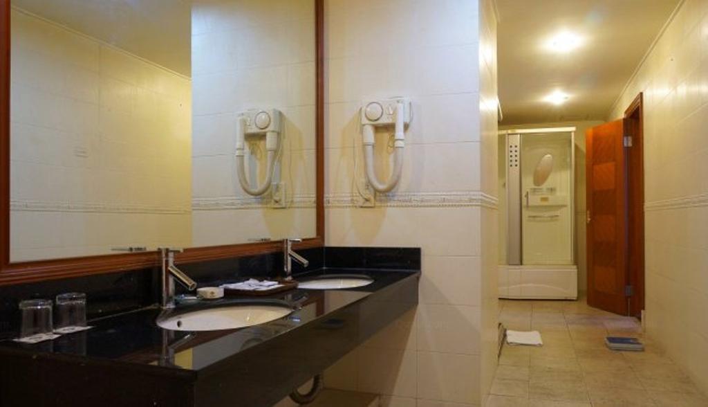 Yingfeng Hotel Dongguan  Room photo